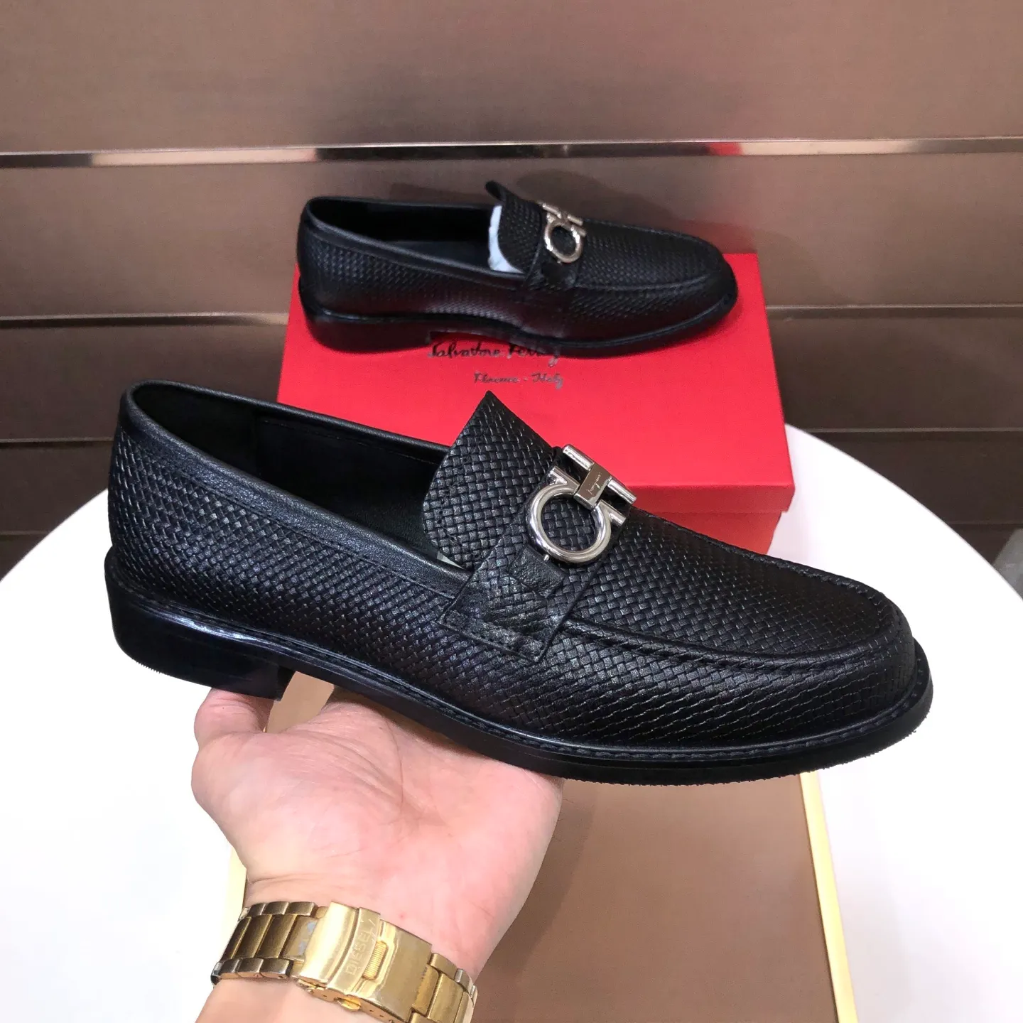 Men's shoes 💰460💰[Ferragamo/Ferragamo] The latest model in the counter. Original imported high-quality cowhide with open sides + imported sheep lining + original luxury metal buckle + original combination outsole. Comparison without pressure 38–44🎉